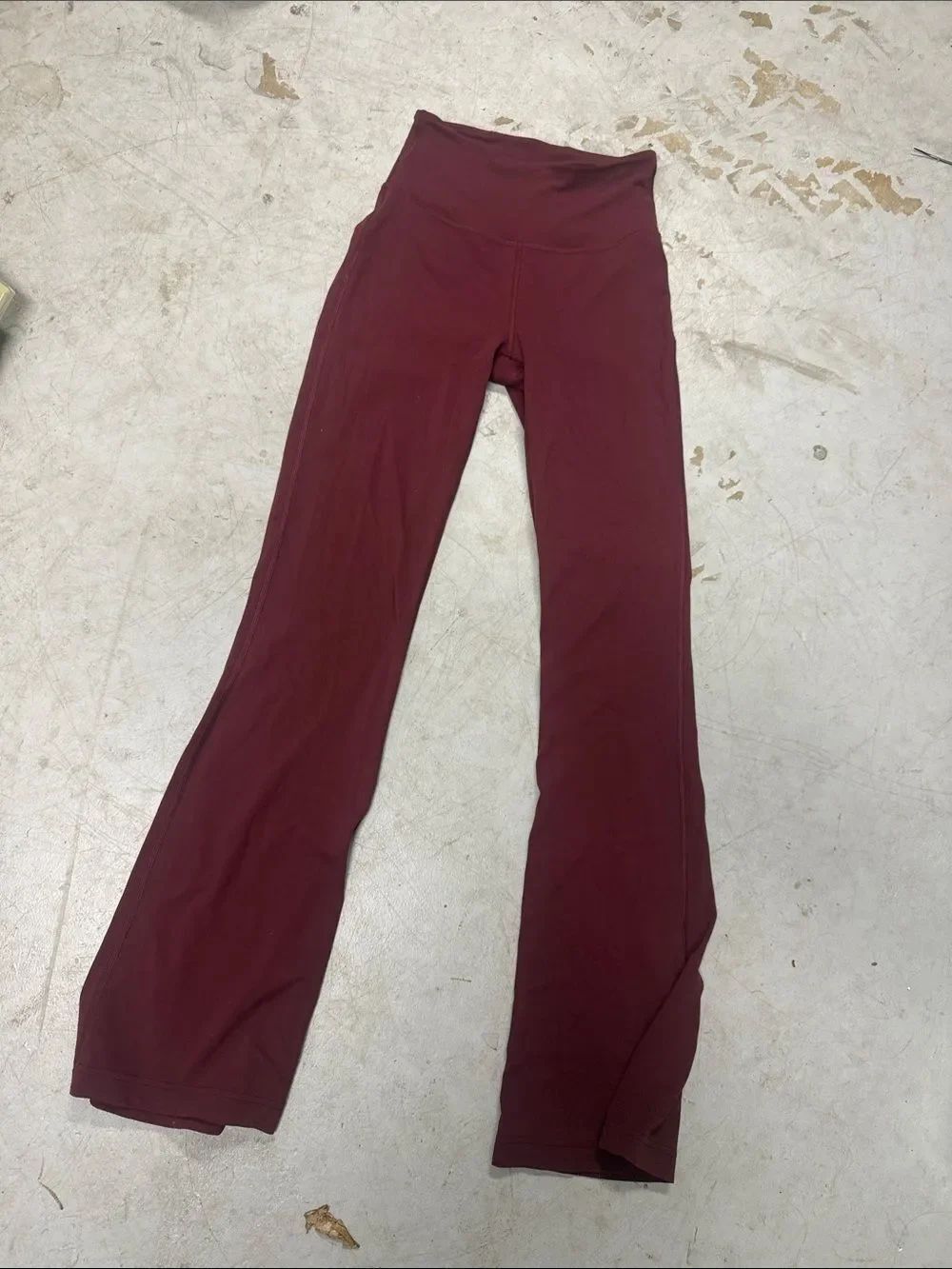 LULULEMON Leggings - Maroon Like New Flare Bottom - Size 4 - NEVER WORN